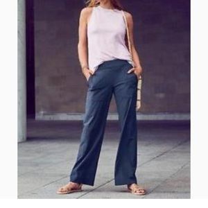 NWT Chelsea Wide Leg Cargo Pant - 10